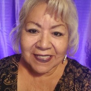 Meet your Posher, Noemi